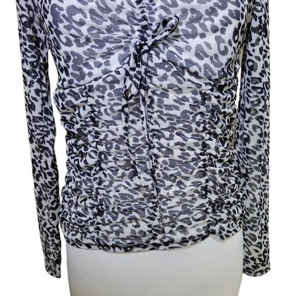 River Bend | NEW Women's Black & White Leopard Print Mesh Sleeve Blouse - Sz M - Picture 6 of 8